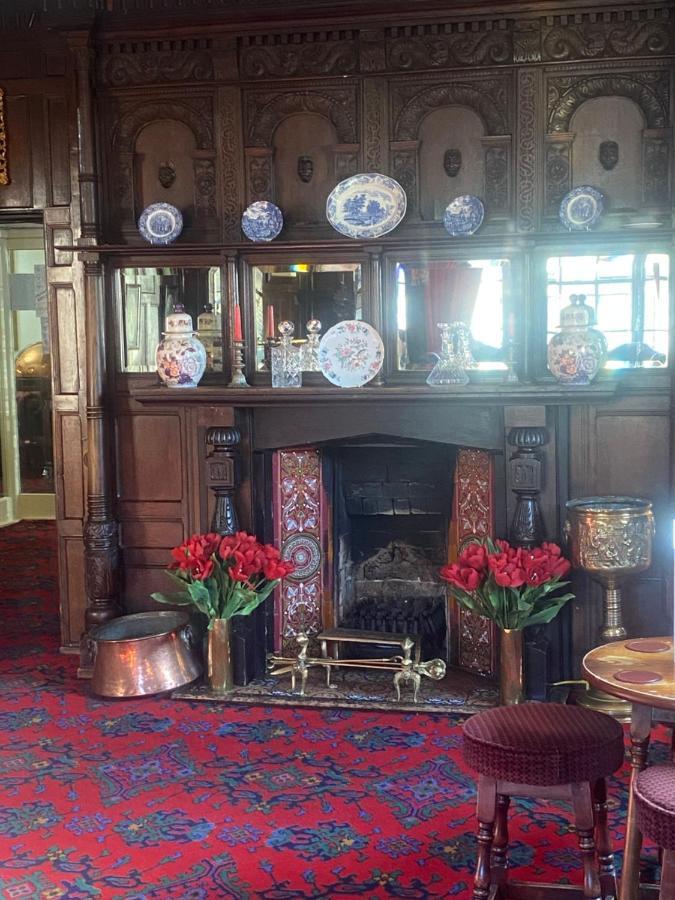 ברידג'נורת' Parlors Hall Hotel מראה חיצוני תמונה